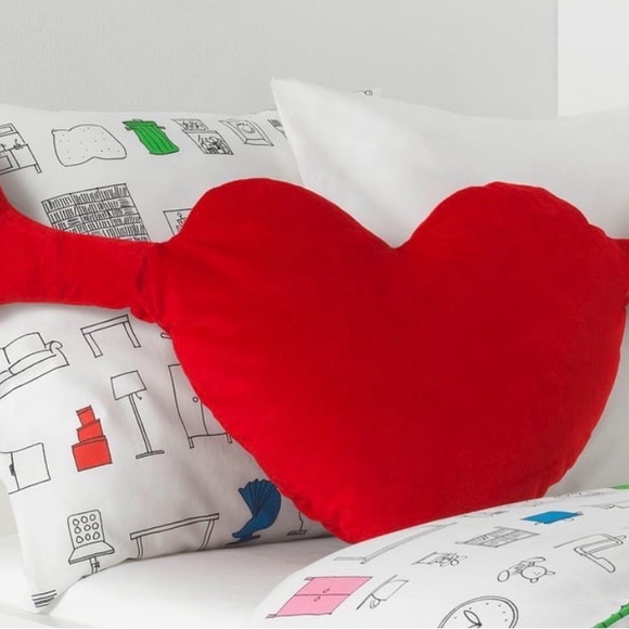 16x40” Red Heart-Shaped Plush Pillow CUSHION Valentine’s Day I love you new ❤️ - Picture 3 of 7